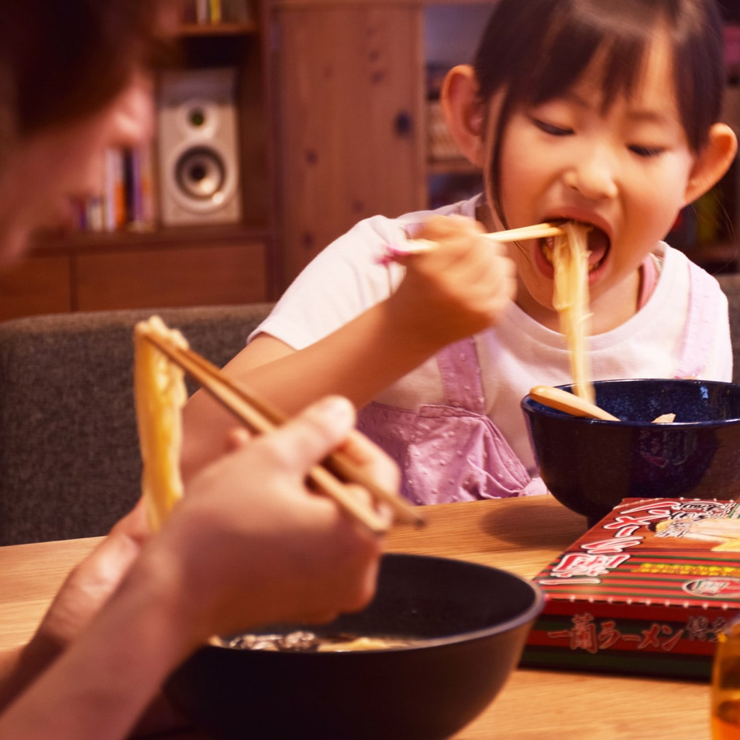 【おまとめ買い】一蘭ラーメン 博多細麺ストレート(5食入)×24箱